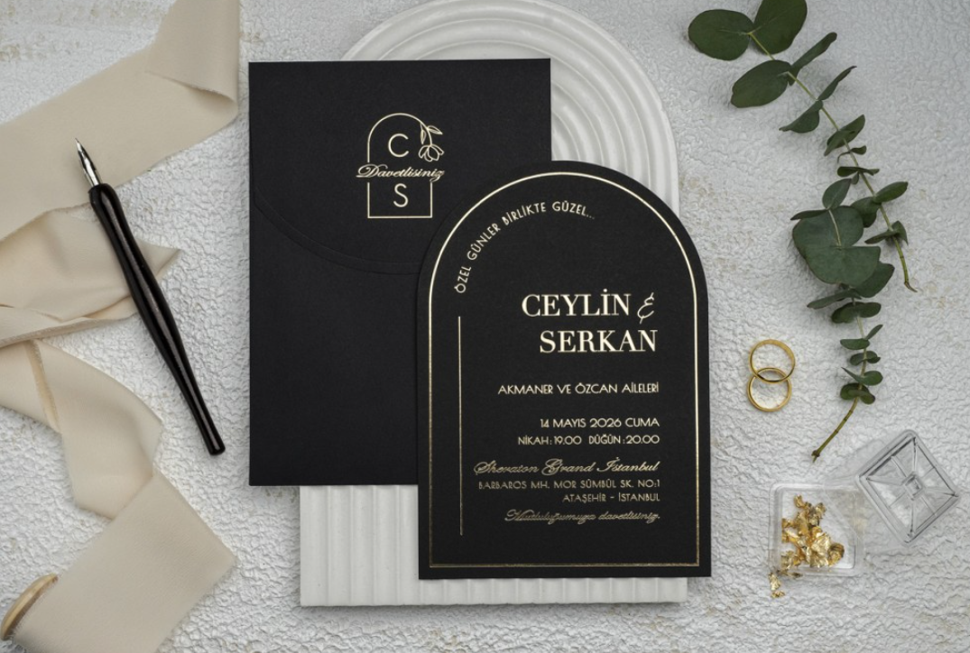 Gecenin Asaleti: Modern Kemer Kesim & Gold Detaylar